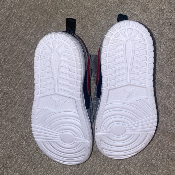 Nike Jordan brand new shoes size 9 for toddlers (red gray and black) - Picture 6 of 8